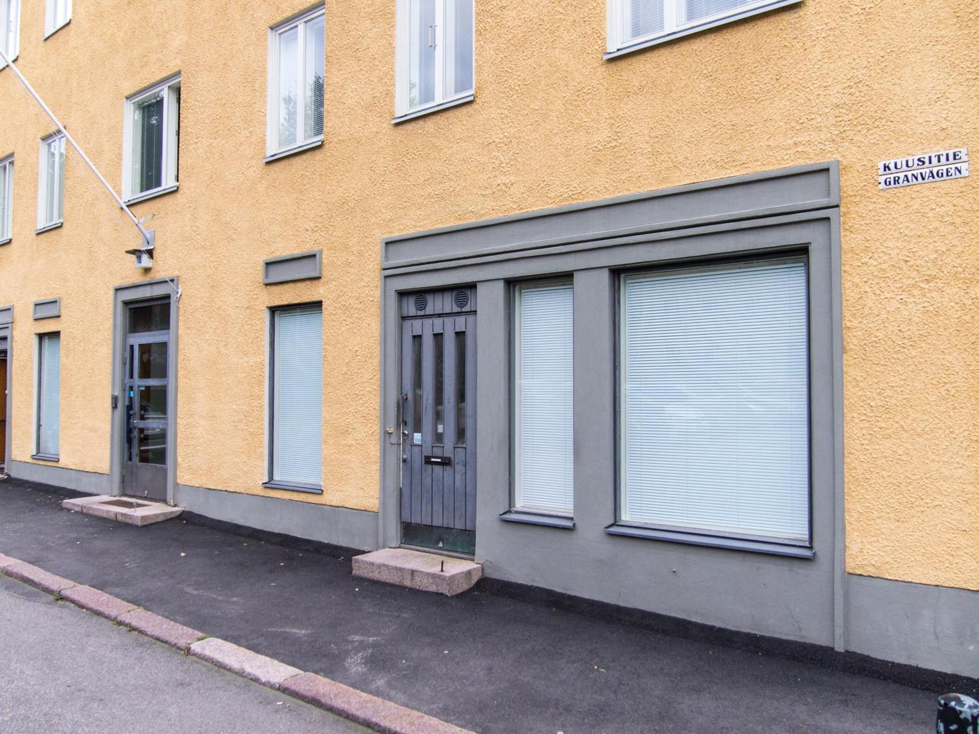 Apartment Freedom, Peace And Good Connections In Meilahti!